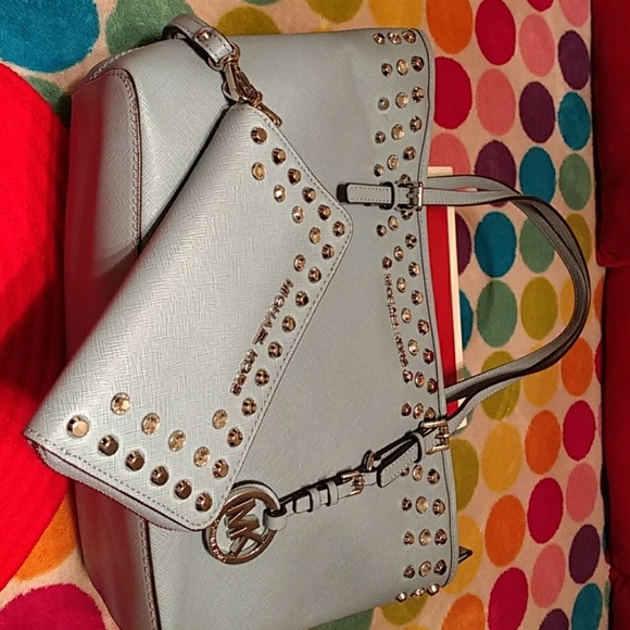 SOLD Authentic NWOT Michael Kors  bag w wallet - Picture 2 of 8